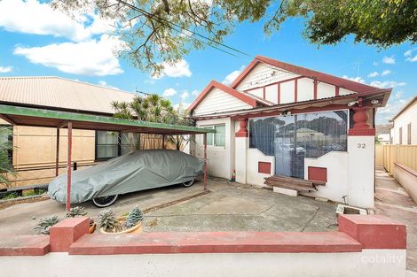 Property photo of 32 McBurney Avenue Mascot NSW 2020