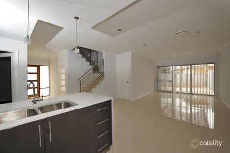 Property photo of 5/94 Telford Crescent Stirling WA 6021