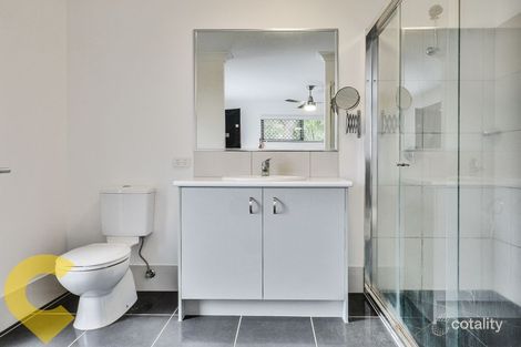 Property photo of 31 Dunk Place Little Mountain QLD 4551