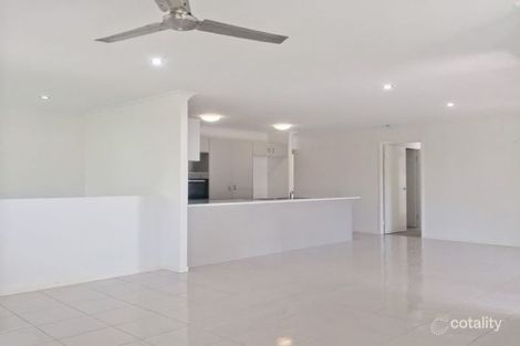 Property photo of 31 Dunk Place Little Mountain QLD 4551