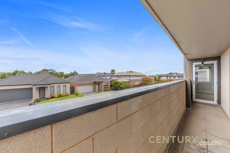 Property photo of 56 Edgeware Close Pakenham VIC 3810