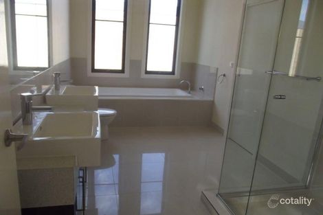 Property photo of 5 Luton Drive Yarrawonga VIC 3730