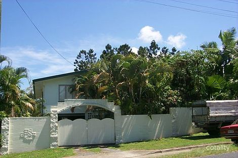 27 Bolton St, Whitfield, QLD 4870