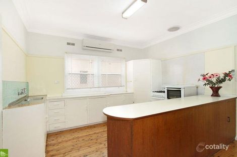 Property photo of 10 Gowan Brae Avenue Mount Ousley NSW 2519