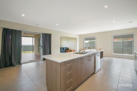 Property photo of 110 Alfredton Drive Alfredton VIC 3350