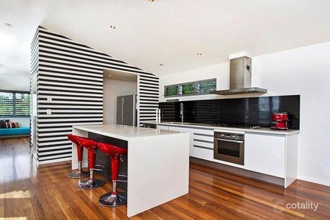 Property photo of 10 Rome Street North Yeronga QLD 4104