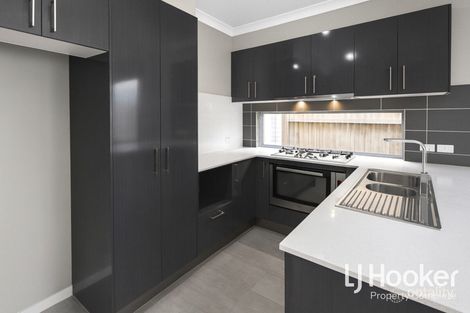 Property photo of 8 Carpenter Street Yarrabilba QLD 4207