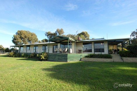 Property photo of 8 Yarraloch Way Gruyere VIC 3770