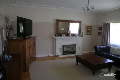 Property photo of 3 Margaret Crescent Flora Hill VIC 3550