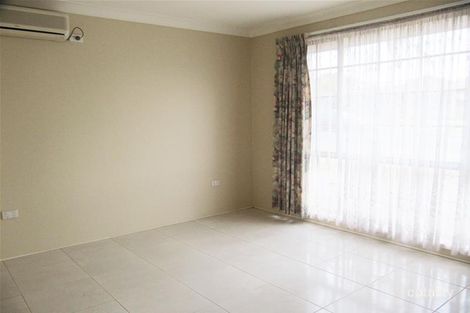 Property photo of 33-35 Budgerigar Street Green Valley NSW 2168