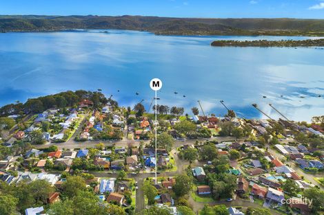 13 Marilyn Pde, Green Point, NSW 2251