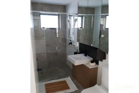 Property photo of 13/9 Tallowwood Street Seven Hills QLD 4170