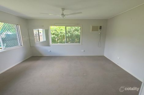 Property photo of 9 Smart Street Mooroobool QLD 4870