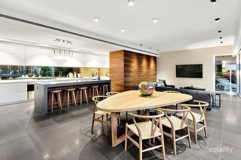 Property photo of 144 Danks Street Albert Park VIC 3206