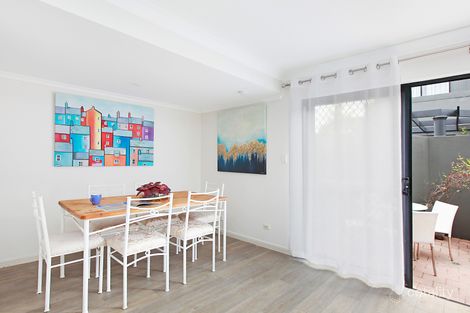 Property photo of 17/7A Ivy Street Darlington NSW 2008