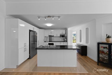 Property photo of 10 Amanu Crescent Pacific Pines QLD 4211