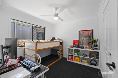 Property photo of 10 Amanu Crescent Pacific Pines QLD 4211