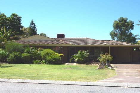 8 Crusader Dr, Thornlie, WA 6108
