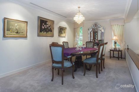 Property photo of Ross Street Benowa QLD 4217