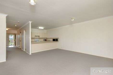 Property photo of 2/12 Archer Crescent Maryland NSW 2287