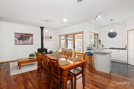 Property photo of 3 Yarck Court Sunbury VIC 3429