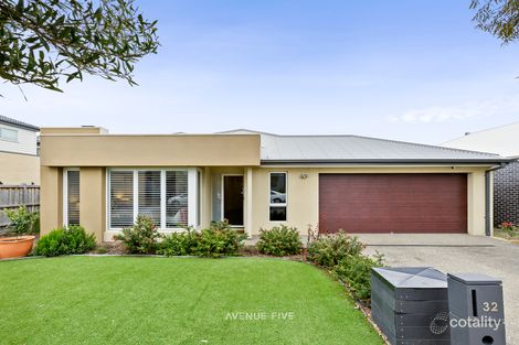 Property photo of 32 Golden Wattle Drive Mount Duneed VIC 3217