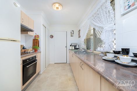 Property photo of 35 Ronald Court Morayfield QLD 4506