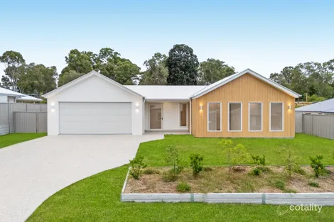 Property photo of 124 Jackson Crescent Gleneagle QLD 4285