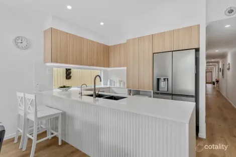 2/36 BAILEY RD, BIRKDALE, QLD 4159