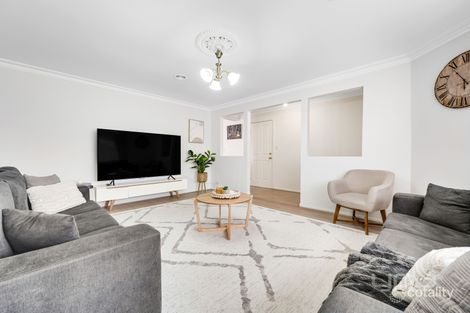 Property photo of 4 Hovea Close Meadow Heights VIC 3048