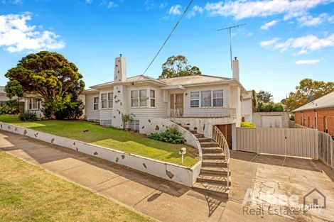 Property photo of 8 Millbank Street Bacchus Marsh VIC 3340