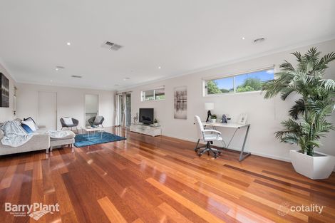 Property photo of 48 Dunbarton Drive Wantirna VIC 3152
