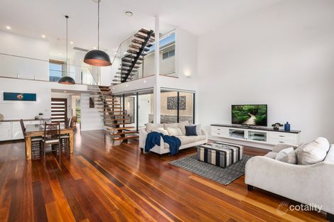 Property photo of 21 Clyde Close Thirroul NSW 2515
