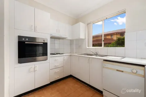 Property photo of 13/2 Bellbrook Avenue Hornsby NSW 2077