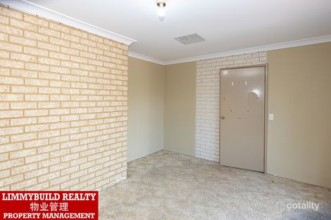 Property photo of 16 Lurnea Place Karawara WA 6152