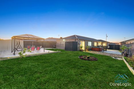 Property photo of 48 Greendale Boulevard Pakenham VIC 3810