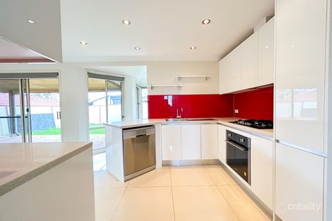 Property photo of 2 Moore Place Currans Hill NSW 2567