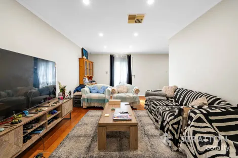 Property photo of 7 Delamere Way Camillo WA 6111