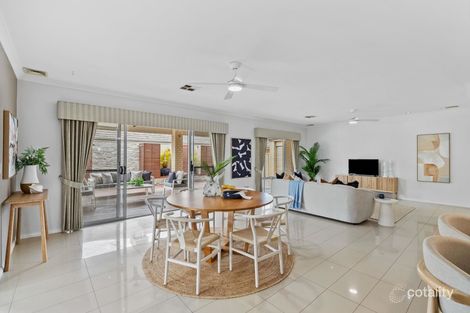 9 Fiore Ct, Lake Coogee, WA 6166