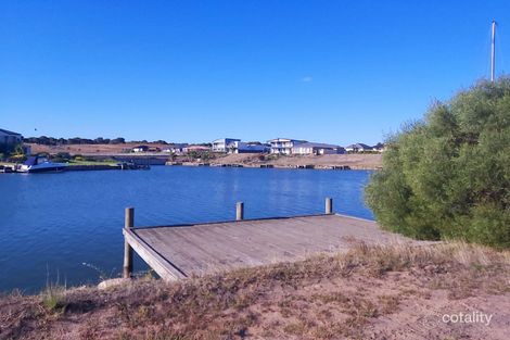 Property photo of 197 Excelsior Parade Hindmarsh Island SA 5214