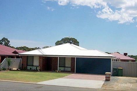 5 Ensign Dale, Kelmscott, WA 6111