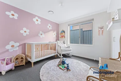 Property photo of 12 Wattlewoods Place Carrum Downs VIC 3201