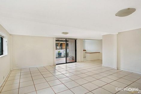 Property photo of 18 Hazzard Street Centenary Heights QLD 4350