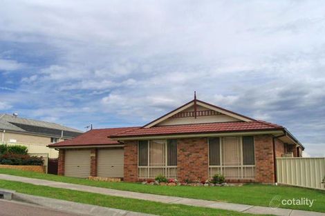 4 Rosa Cl, Cameron Park, NSW 2285