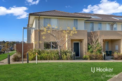 Property photo of 1 Parkfield Walk Westmeadows VIC 3049