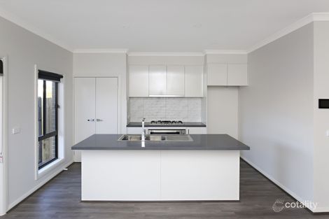 Property photo of 8 Mossfield Rise Epping VIC 3076