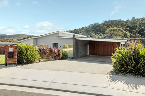 11 Blossom Cres, Cambridge, TAS 7170