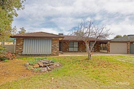 Property photo of 90 Jasmin Crescent Lake Albert NSW 2650