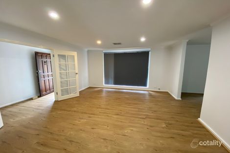 Property photo of 13 Acacia Close Armadale WA 6112