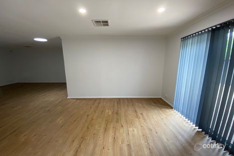 Property photo of 13 Acacia Close Armadale WA 6112